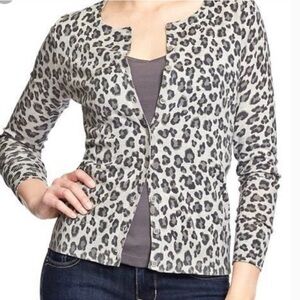 Old Navy Shimmer Leopard Print Cardigan/Sweater Size M